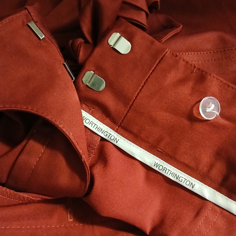 Worthington Modern Fit Shorts with Fabric Sash Belt Size 16 Burgundy - Picture 5 of 7